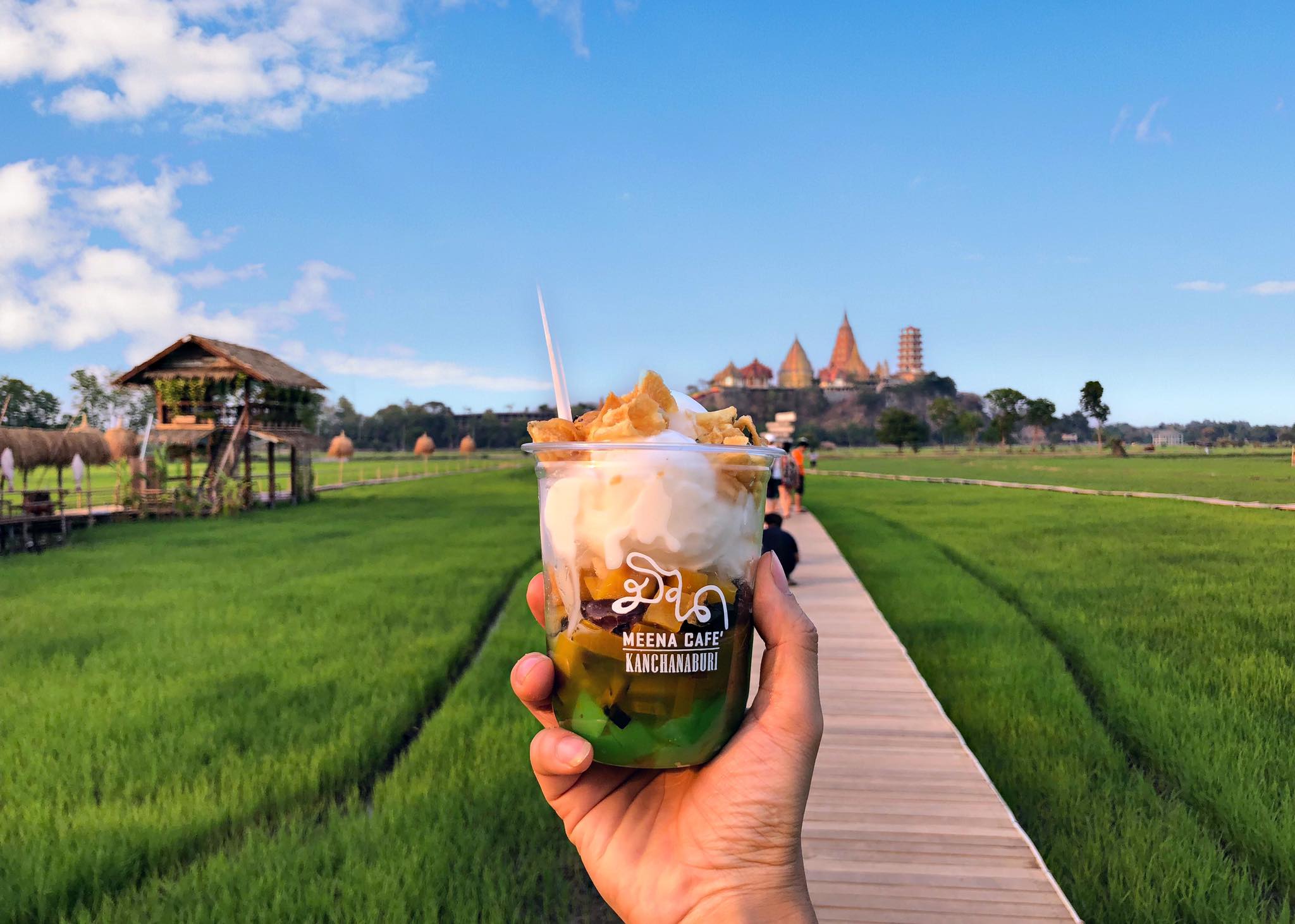 BOHO STORY CAFE, Z2 Cafe, Cafe ริมบัว กาญจนบุรี, DAY'S CAFE, RAVI RIVA CAFE, มีนา cafe', ลำยวน กาญจนบุรี