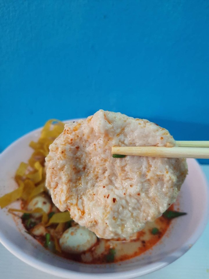 ก๋วยเตี๋ยวต้มยำเจ้ดำ200ปี, ก๋วยเตี๋ยวต้มยำนายฮัน, ปากแดงก๋วยเตี๋ยวต้มยำ, บ้านก๋วยเตี๋ยวต้มยำหมูเด้ง ลาดพร้าว101, ก๋วยเตี๋ยวต้มยำไข่ลาวา, ก๋วยเตี๋ยวต้มยำกากหมู สูตรโบราณ ท่าน้ำนนท์, เด็กเส้น, พี่อ้อ ก๋วยเตี๋ยวต้มยำกุ้ง