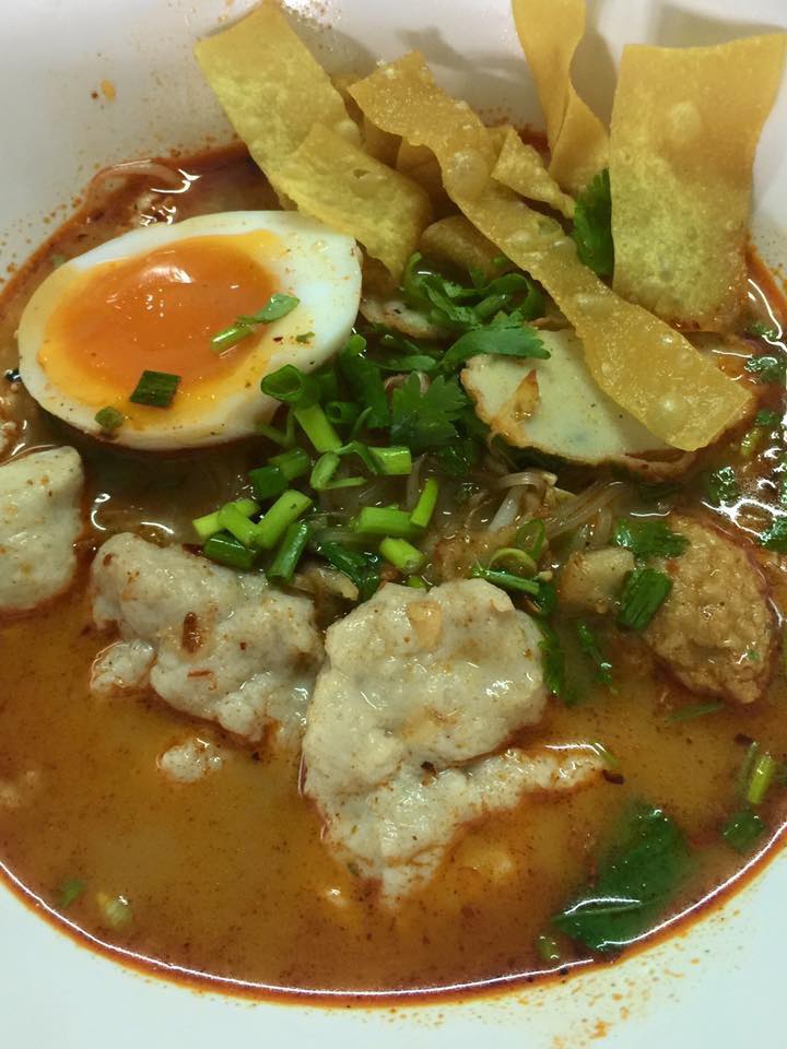 ก๋วยเตี๋ยวต้มยำเจ้ดำ200ปี, ก๋วยเตี๋ยวต้มยำนายฮัน, ปากแดงก๋วยเตี๋ยวต้มยำ, บ้านก๋วยเตี๋ยวต้มยำหมูเด้ง ลาดพร้าว101, ก๋วยเตี๋ยวต้มยำไข่ลาวา, ก๋วยเตี๋ยวต้มยำกากหมู สูตรโบราณ ท่าน้ำนนท์, เด็กเส้น, พี่อ้อ ก๋วยเตี๋ยวต้มยำกุ้ง