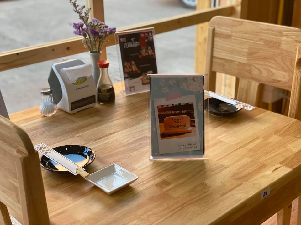 อะนะตะการ์เดนชิล, ดาวคะนองลำพูน, เฮียจั๊ว เกาเหลาเลือดหมู, ข้าวซอยบ้านยอง, ขนมเส้นหม้อดิน, Lap-Lungnil Fanpage-ร้านลาบลุงนิล ลำพูน, ร้านอาหาร ม่วนใจ๋ปลาจุ่ม ลำพูน, ก๋วยเตี๋ยวหมูตุ๋นลำไย, ก๋วยเตี๋ยวคุณแดง, เตี๋ยวสุขใจ “อัพเกรด”, My Vietnam Lamphun - มายเวียดนามลำพูน, NA TEA TIME, Chef's house