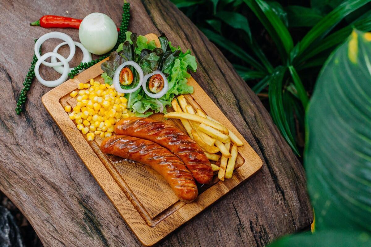 White House Forest, เกษม : KASEM Coffee, Rosie.nak, Luk Labb Coffee, Grande KAFE, KFD in Town, สวรรค์บ้านนา คาเฟ่ Food &amp; Drink, กอหญ้า คาเฟ่, ณ บุ่ง Coffee, polar polar CAFE', Yellow Pumpkin, ร้าน Yellow Pumpkin เปิดบริการตามปกติ 11.00-17.00 น. (ปิดวันพฤหัสบดี), I'm home cafe, ประจำอำเภอ, glinfon, 382 Space Café, La-Moon cafe'