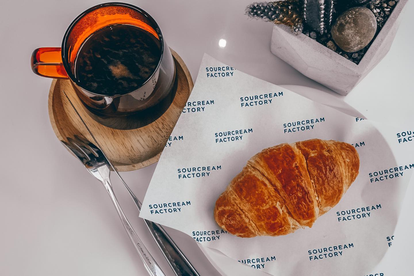 รับทำเค้กและเบเกอรี่ตามสั่งชลบุรี, Cocoa cafe, Sourcreamfactory, Heriot Cafe, Love your trees, BearbyTea, Fermenti, Daydream Café Chonburi, Tutu Beach