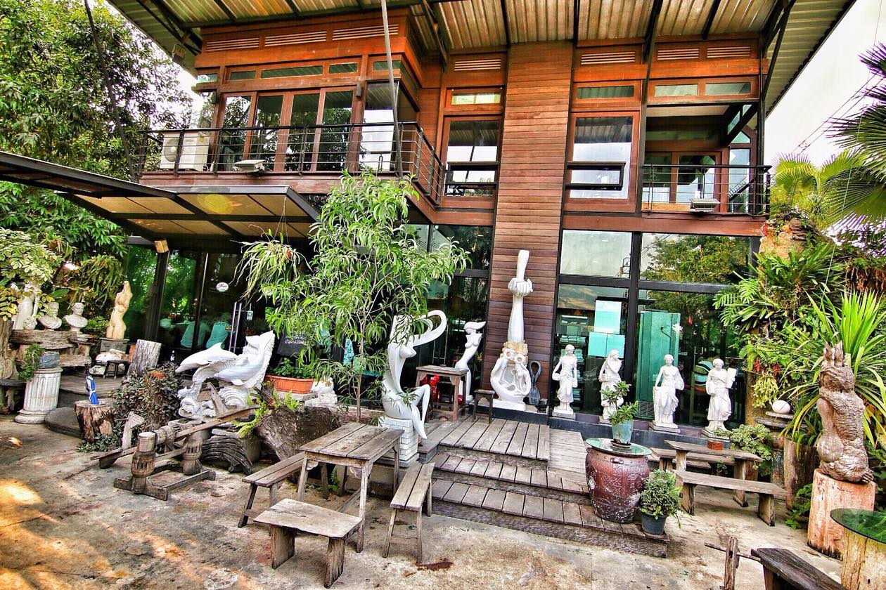 Cafeccini, Bootcamp Cafe, SUNKISS.bangkok, Nine Cafe, บ้านและเกสร, Dog Country Cafe, Kaffeehaus, คาเฟ่ บ้านหมี, หวานกรอบ Farm &amp; Cafe, Mamaison cafe, แสงตะวันฟาร์ม เมล่อนสาย4