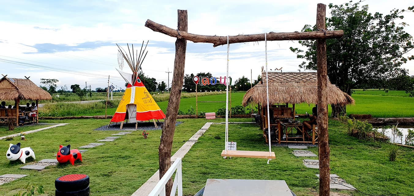 ชิมฮง คาเฟ่ - Chim Hong Cafe, Makesense, Kalamong, เดอ นา คาเฟ่, Benandson Cafe’, Chamcha Cafe, The Weekend Moka, เดี๋ยวเจอสวน&amp;คาเฟ่, Caffe' De Chalawan, Black Hat, Mouth Cafe, Apsara Café Phichit