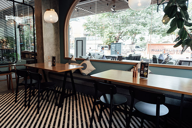 Little Sunshine Cafe, Woo Tender Bangkok, L'Escargot Bistro, Hyde &amp; Seek, Lyon French Cuisine, Sushi Niwa Bangkok, Witch's Oyster Tavern, YOKA YOKA, Neil's Bake Shoppe, Kinlenn Eatery &amp; Play, บ้านกลมกิ๊ก