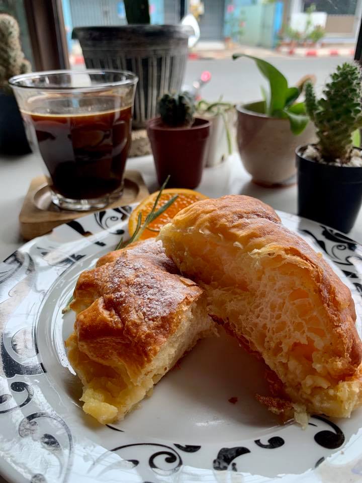 Dill.Patisserie, Rocket Espresso Cafe, Doz Coffee Lab, KYOJIN beans and spirits, กาแฟบ้านปู่