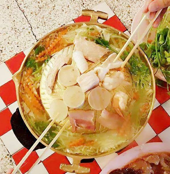 Chalong.Noodlebar, หมูย่างเกาหลีสามพี่น้อง, สาขา 2, สมศักดิ์ ปูอบ , เจริญไทยสุกี้ - 106, Jack Diamond, เฝอหม้อไฟ สุกี้สไตล์เวียดนาม, Midnight A Cocoa, บะหมี่ตงเล้ง ตลาดพลู - By Son