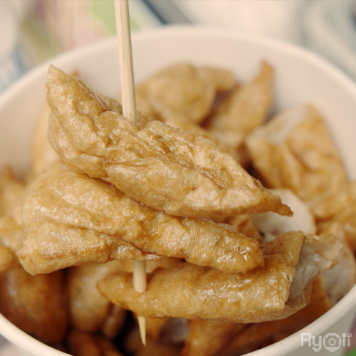 ครัวส้มหอม, Buttercoffs., แดง โภชนา, ลูกชิ้นปลากรายทอด ชัย เศรษฐีเรือทอง, นายอ้วนเย็นตาโฟเสาชิงช้า, ตาชัยก๋วยเตี๋ยวสุโขทัย, 3rd CAFÉ, เหลี่ยมนมสด, ลูกชิ้นหมูแพร่งนรา, เจ๊นี เผือกหิมะ, ภูธรบาร์, โกปี๊เฮี้ยะไถ่กี่ ณ เสาชิงช้า, นมโจ เสาชิงช้า, ข้าวหมูแดงนายชุน, มนต์ นมสด