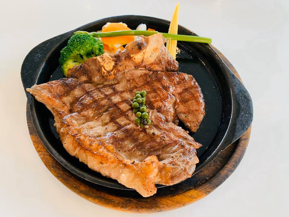 สเต๊ก 2 แคว เขาใหญ่, Vano's Steak, Bigger' Burger &amp; Steak, VinCotto, Studer Restaurant, Sireena Italian Restaurant, เชฟ สมพงษ์ ปากช่อง, ROMA Khaoyai, บ้านแม่สเต็กตัวพ่อ, Steak in Khaoyai, Prime 19