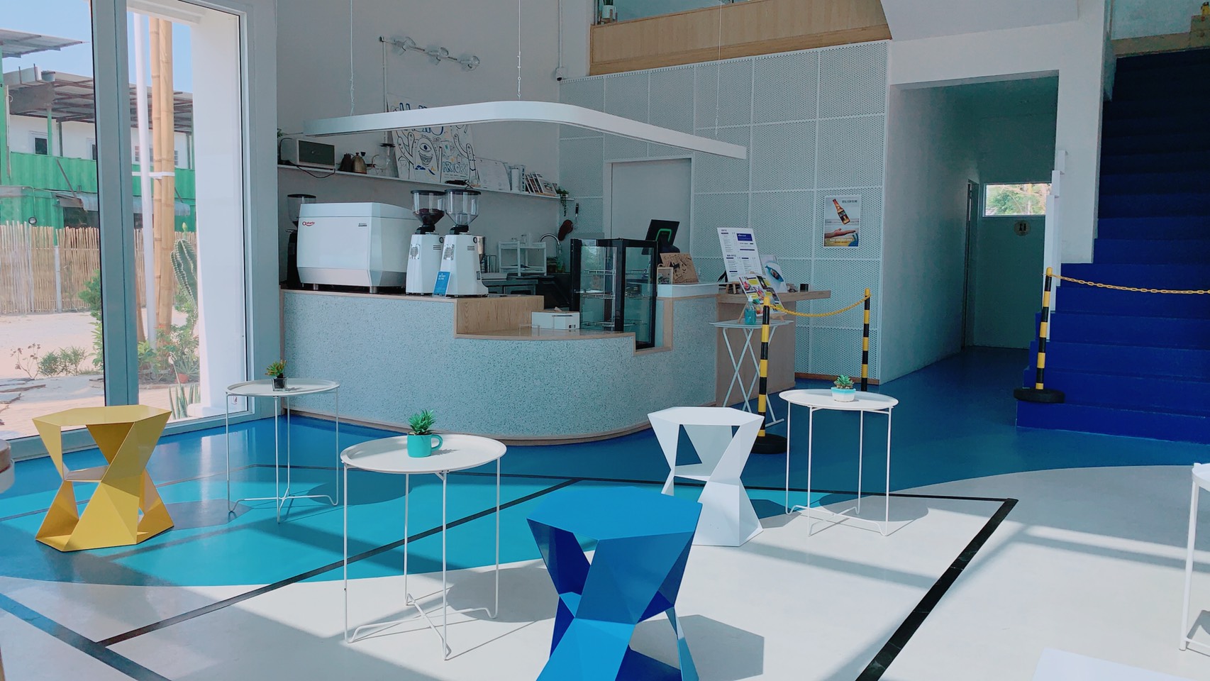 Way Coffee House, Piccolo BangSaen, Peaceful Cafe, Artory.cafe.crafts, Cubbie ‘s, To Die For Coffee, U Cafe &amp; Bakery, A blank coffee, Coffee Train, WON HOUSE, Standtall Coffee, Small House Coffee 