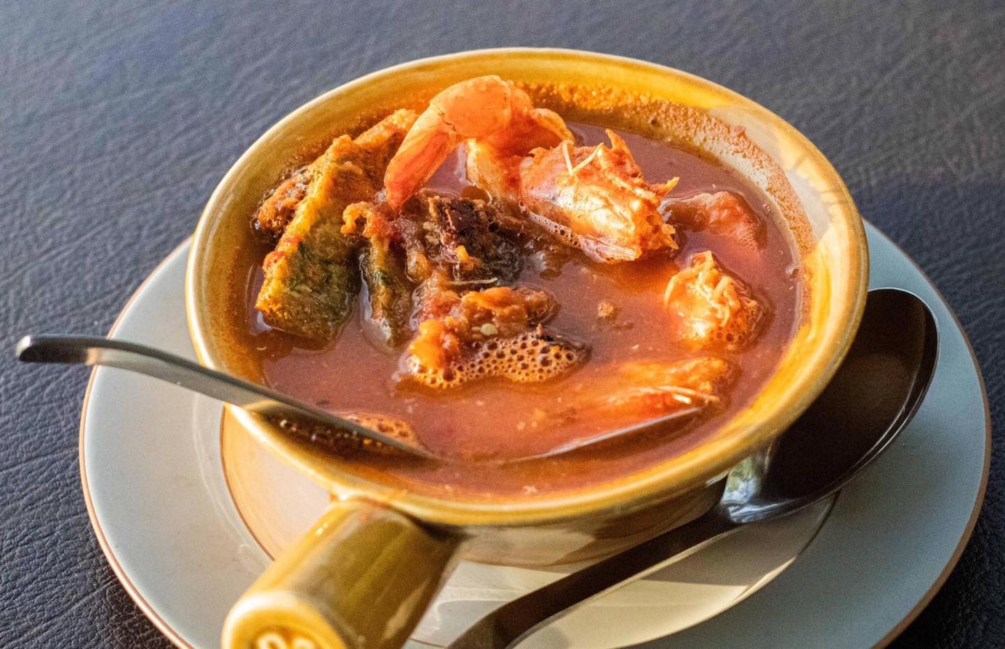 The Sine Cafe’, Whispering cafe, รักษ์น้ำคาเฟ่, Orenchi Cafe, KAWA Coffee and Co., Orenchi Specialty Coffee, Attitude Coffee, Memory House Cafe, In Garden Hut Cafe, ChataThammachart, She's The Legend Cafe, RIVA floating cafe, Good Mood House, นึก คาเฟ่ - วัดไร่ขิง, Ton Khao Terrace, CHADA Tea Boutique, Kark Crof.f