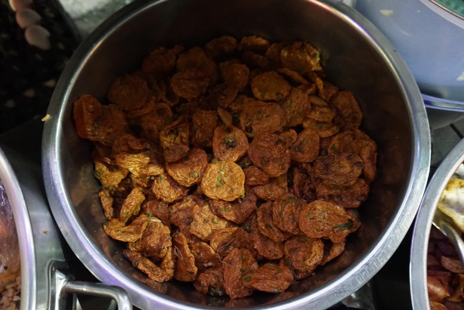 ก๋วยเตี๋ยวต้มยำกากหมูสูตรโบราณ ท่าน้ำนนท์, กินปูเมืองนนท์, ข้าวผัดโบราณ ท่าน้ำนนท์, นนท์ตำแหลก, ขนมฝรั่งแม่ไน้ ตลาดนนทบุรี, Nont Bakery, เจ๊ตาหมูสะเต๊ะ, ปัง ปัง 85 องศา, เกาเหลาเมืองนนท์