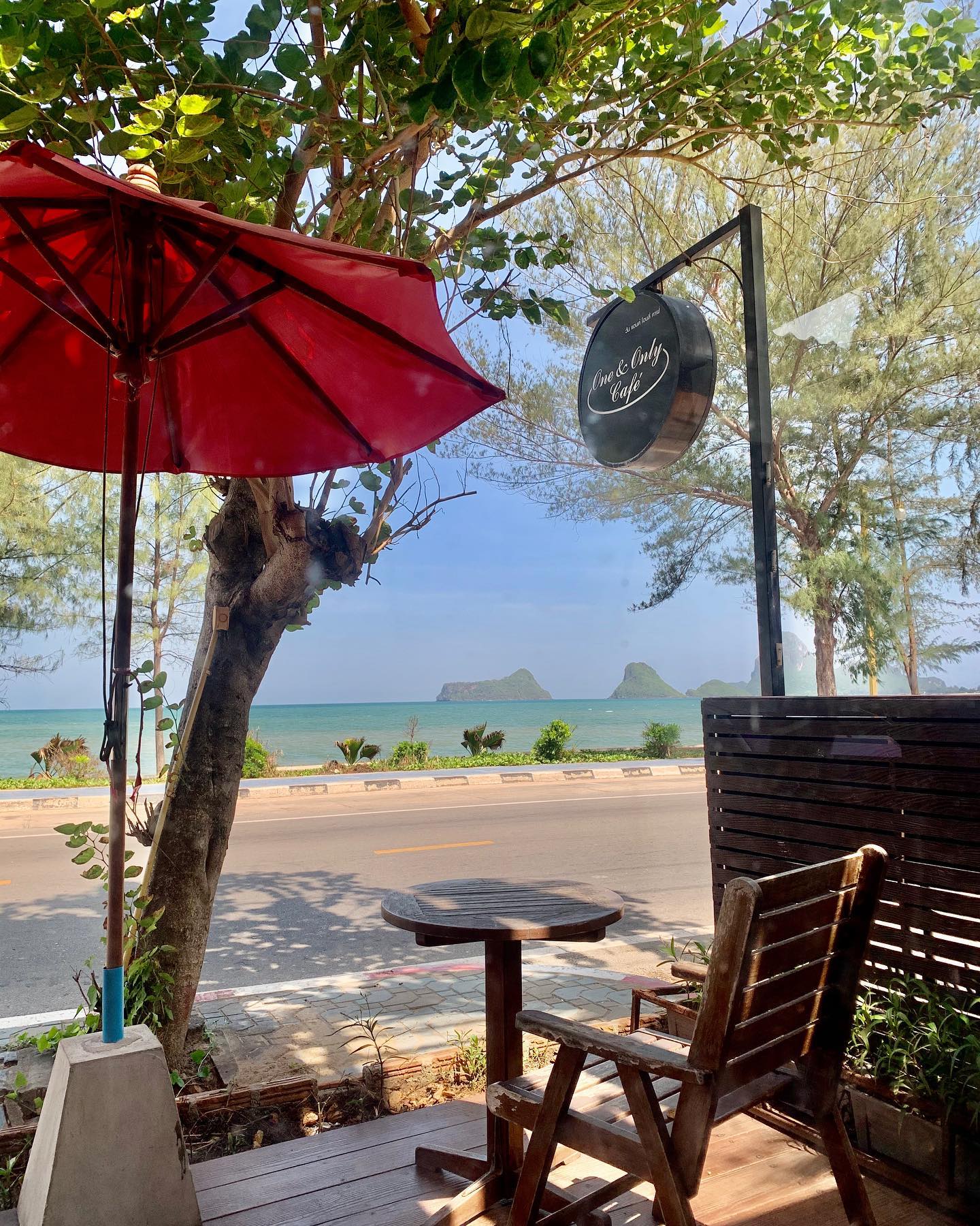 Ka-Num Home Cafe, mira cafe, สุขพอ-Sukpor, ลิ้มรส Limrot, RE - REST CAFE, BAMP : Beach &amp; Cafe, สุดา คาเฟ่ Suda Cafe", RAY CAFE, Top Seacret Beach Cafe, 25 Monday cafe', Tree House Cafe', Memory House Cafe HuaHin, B’day Cafe, 3pm cafe’, One &amp; Only Café, Bay Camp Cafe