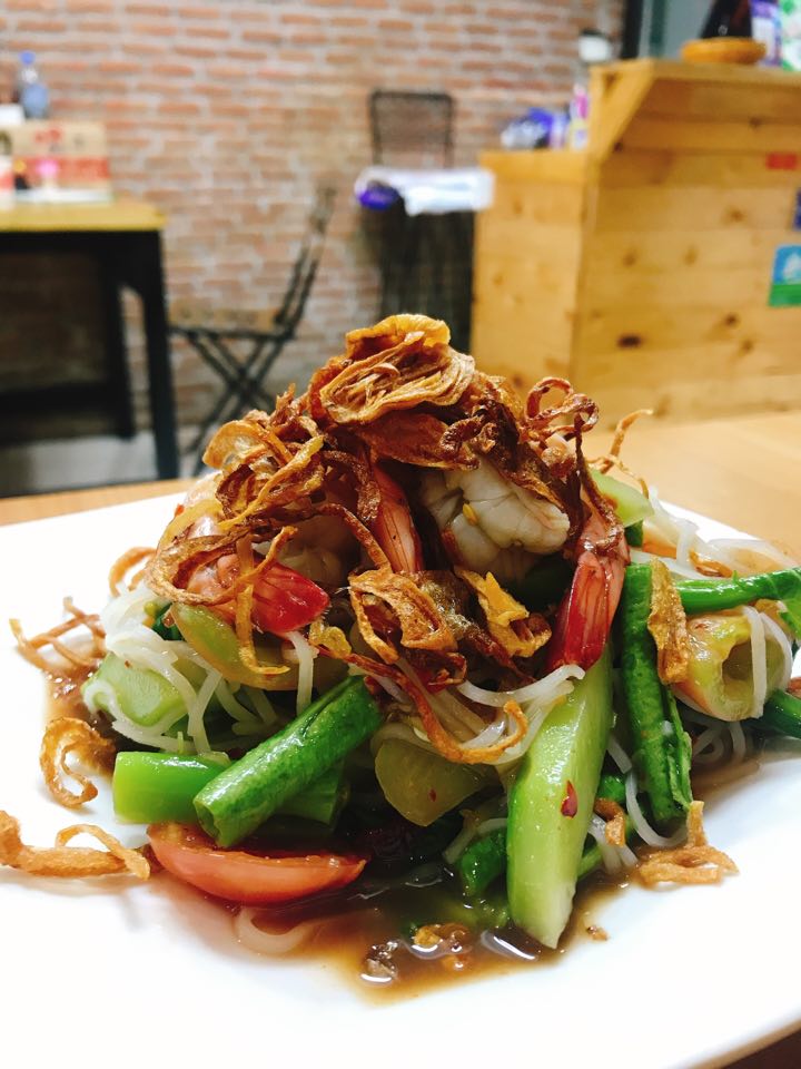 Sookdal Bangkok, ลูกชิ้นปลาบรรทัดทอง, โจ๊กสามย่าน, สาขาบรรทัดทอง, ตั้งซุ่ยเฮงโภชนา, ส้มส้ม ซีฟู้ด, Lust Ramen Thailand, สาขา Stadium One, เจ๊เกียง, TOOKPAK ถูกปาก, มนต์ นมสด | Mont Nomsod, แหลกไม่แหลก, หมูสะเต๊ะ ซีอิ๊วดำ มิ้งโภชนา, ยำเจ้ศรี, อั่งเป่าหม่าล่าชาบู