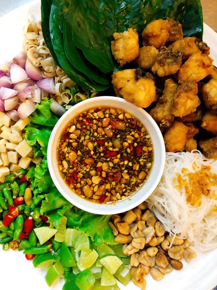 ครัวจำแลง แปลงกาย, ยุ้งข้าวหอม, ขมิ้น Camin Cuisine &amp; Cafe, สาขาอารีย์, ละมุนลิ้น โฮม คิทเช่น, ภูเก็จ, Bistro Palette, Aim.Bangkok, บ้านสะใภ้ใต้, ครัวข้าวหอม แกงปักษ์ใต้, บ้านไอซ์, Paknang.bkk, คุ้น•เคย Eatery, Cafe &amp; Bar, ครัวรสนคร, ครัวคุณอิ้น, สาขาเลียบทางด่วนรามอินทรา, ครัวปากพนัง (อาหารปักษ์ใต้), ปรายระย้า, เรือนแม่หลุย, มัลลิกา ชุมพร อาหารปักษ์ใต้