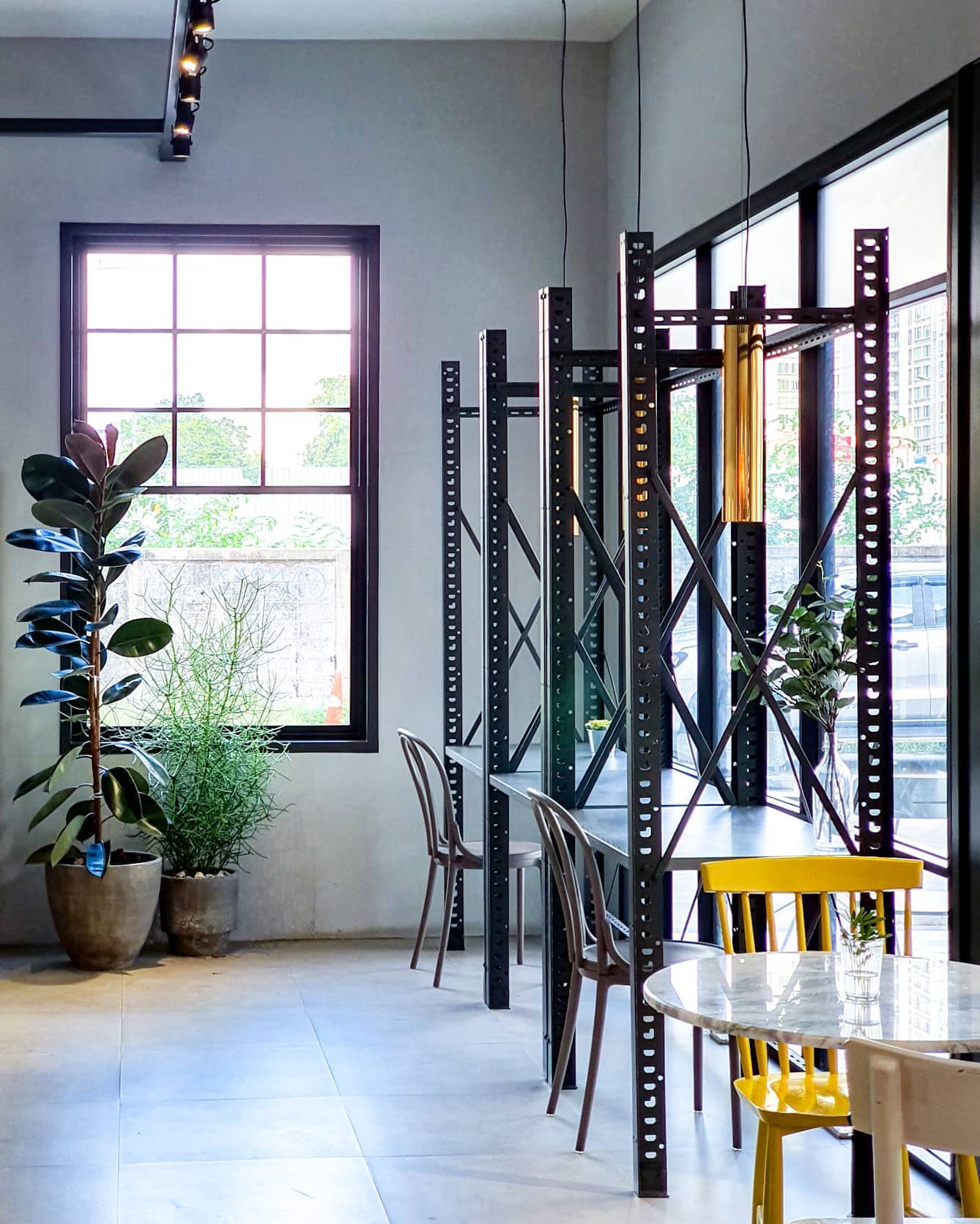 In The mood's, Woolloomooloo Cafe &amp; Bar, Sir.homecafe, Apostrophes Specialty Cafe, NOXX CAFÉ