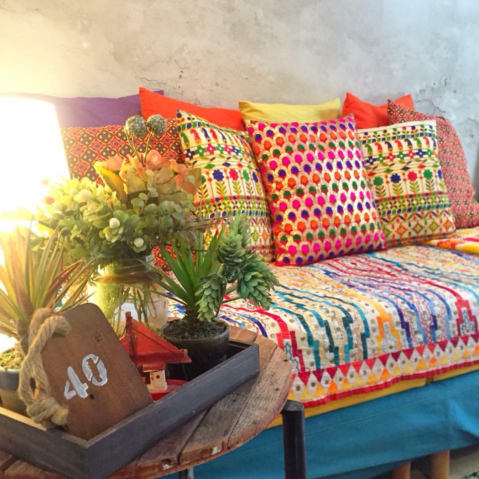 CURRY IN BOXES, Zafran Eatery, Tony's Restaurant พาหุรัด, Indian Essence Art, Indian Cuisine , Deven Chef Restaurant, Spicy by Nature, Indian Food 17 ถนนเจริญนคร, Amritsr, Indus, Royal India