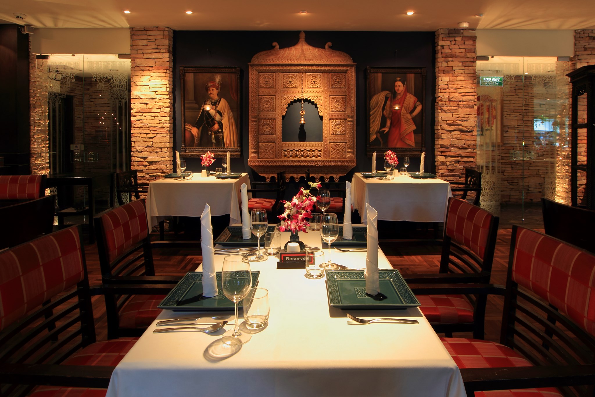 CURRY IN BOXES, Zafran Eatery, Tony's Restaurant พาหุรัด, Indian Essence Art, Indian Cuisine , Deven Chef Restaurant, Spicy by Nature, Indian Food 17 ถนนเจริญนคร, Amritsr, Indus, Royal India