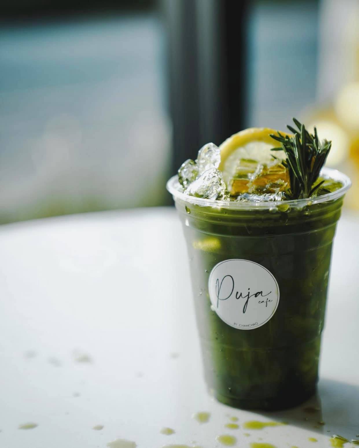 YOO CHAN CAFE, เล เกลือ คาเฟ่, Momentum Cafe, Sugar Dish Homemade Cake, แดดส่องคาเฟ่, Chan Cafe', URSular Cafe, ปูจ๋าคาเฟ่ จันทบุรี, บางเวลา กาแฟและแกลเลอรี่