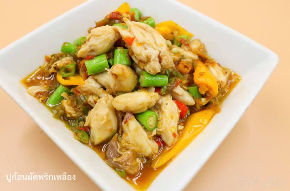 เมตตา หมูทอด, ข้าวมันไก่โง้วชุ้งฮวด, ร้านอาหารเรือนแพ, ป้าเก๋แหนมเนือง, ก๋วยเตี๋ยวต้มยำพริกเผาหมูบ่ะช่อ, อบเจริญ, ร้านก๋วยเตี๋ยวสวนรื่น ซ.จรัญฯ66/1, อรวรรณ แหนมเนือง, ครัวศรแดง, ยุ้ยกี่บะหมี่ราชวิถี