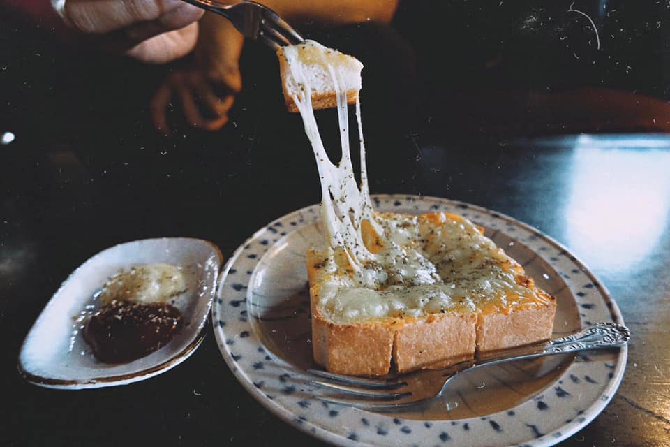 White House Forest, เกษม : KASEM Coffee, Rosie.nak, Luk Labb Coffee, Grande KAFE, KFD in Town, สวรรค์บ้านนา คาเฟ่ Food &amp; Drink, กอหญ้า คาเฟ่, ณ บุ่ง Coffee, polar polar CAFE', Yellow Pumpkin, ร้าน Yellow Pumpkin เปิดบริการตามปกติ 11.00-17.00 น. (ปิดวันพฤหัสบดี), I'm home cafe, ประจำอำเภอ, glinfon, 382 Space Café, La-Moon cafe'