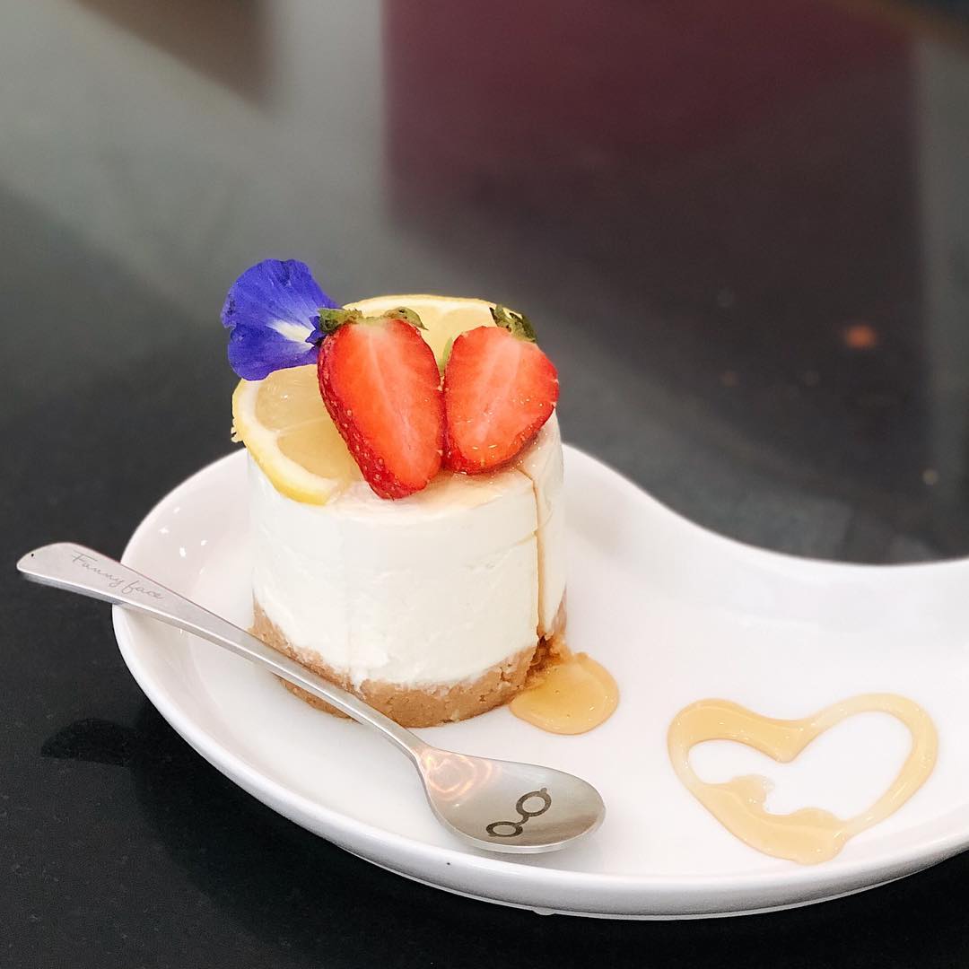 MOONSTo̲̲NE, Bread Crumbs Cafe, Happy Cafe and Minifarm, เสื่อผืน หมอนใบ, WA-Phuket, Honest Coffee &amp; Service, Grove Phuket, RYN, DouBrew Coffee &amp; Craft, The Tent, หนัง(สือ)2521