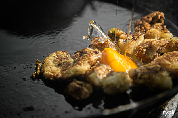 ร้านอาตี๋กุยช่าย, ร้าน ขนมกุยช่าย นายฮี้, กุยช่ายมิสหมวย, กุยช่ายสะพานหัน, ปากร้ายกุ้ยช่ายทอดตอกไข่, ขนมกุยช่ายนายพี, กุยช่ายคุณย่าวิไล, กระเพาะปลาเจ๊เอ็ง, กุยช่ายอาแปะเจ้าเก่า, อาเฟงลี่, ขนมกุ๋ยช่ายเจ๊ต้อย, กุ้ยช่ายคุณแม่, กุยช่ายเจ๊มล, กุยช่ายคุณแอ๋ววังหลัง, ท้องย้อยกุยช่าย, กุยช่ายเจ๊หมวย, เพลินเพลิน กุยช่ายทอดกรอบ