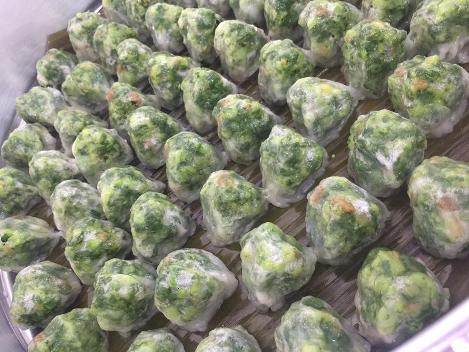 ร้านอาตี๋กุยช่าย, ร้าน ขนมกุยช่าย นายฮี้, กุยช่ายมิสหมวย, กุยช่ายสะพานหัน, ปากร้ายกุ้ยช่ายทอดตอกไข่, ขนมกุยช่ายนายพี, กุยช่ายคุณย่าวิไล, กระเพาะปลาเจ๊เอ็ง, กุยช่ายอาแปะเจ้าเก่า, อาเฟงลี่, ขนมกุ๋ยช่ายเจ๊ต้อย, กุ้ยช่ายคุณแม่, กุยช่ายเจ๊มล, กุยช่ายคุณแอ๋ววังหลัง, ท้องย้อยกุยช่าย, กุยช่ายเจ๊หมวย, เพลินเพลิน กุยช่ายทอดกรอบ