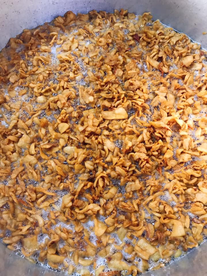 ก๋วยเตี๋ยวเรือในคลอง อยุธยา, กรุงเก่า"เตี๋ยวเรือ", ก๋วยเตี๋ยวเรือลวกปากริมคลอง & หมูกะทะ อยุธยา, ก๋วยเตี๋ยวเรืออยุธยา-โอชินสูตรโบราณ, ร้านก๋วยเตี๋ยวเรือโอ่งบนแพริมแม่น้ำน้อย, ก๋วยเตี๋ยวเรือกิมหลวน อยุธยา, ก๋วยเตี๋ยวเรือ ตาลเดี่ยว'เตี๋ยวเรือ, ก๋วยเตี๊ยวลุงแจ๊ะ (บัวหวาน), ร้านก๋วยเตี๋ยวตาไห (คลองท่อ), ก๋วยเตี๋ยวเรือแม่วันดี อยุธยา, ก๋วยเตี๋ยวเรือแม่ต่วม อยุธยา, ก๋วยเตี๋ยวเรือ เสือร้องไห้, ก๋วยเตี๋ยวเรือ "รสโจ๊ะ" ป้าไวท์, ก๋วยเตี๋ยวเรืออยุธยา ป้าษา2, ก๋วยเตี๋ยววัดใหญ่, ก๋วยเตี๋ยวเรือห้อยขา อยุธยา, ก๋วยเตี๋ยวเรือนายอ๊อฟ สูตร”ยายจง”รสดั้งเดิม, ไทยเทวา ก๋วยเตี๋ยวเรืออยุธยา, ต้อยตลาดแตก สาขาใหญ่ ก๋วยเตี๋ยวเรืออยุธยา