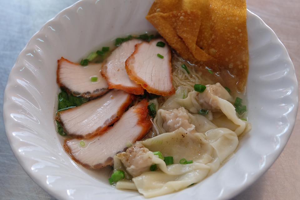 Anya Authentic Thai Cuisine, Kinu, สาขาเสาชิงช้า, ภูธรบาร์, ครัวอัปษร, สาขาถนนดินสอ, ขนมกุ๋ยช่ายเจ๊ต้อย, ตาชัยก๋วยเตี๋ยวสุโขทัย, โกปี๊เฮี้ยะไถ่กี่ ณ เสาชิงช้า, ไทยทำ เกาเหลาสมองหมู, จิต เตาถ่าน, ศิริพรโภชนา, มนต์ นมสด, เจ๊นี เผือกหิมะ, ลูกชิ้นหมูแพร่งนรา, นายอ้วนเย็นตาโฟเสาชิงช้า, สุขนิยม ขนมครกสิงคโปร์, ทิพย์สมัย ผัดไทยประตูผี, เช็งซิมอี๊ , สาขาเสาชิงช้า, Bite and Bond, ร้านติ่นฟง Tinn Feng, บรรพชน Bun Bar Chon, นมโจ เสาชิงช้า, ข้าวหมูแดงนายชุน