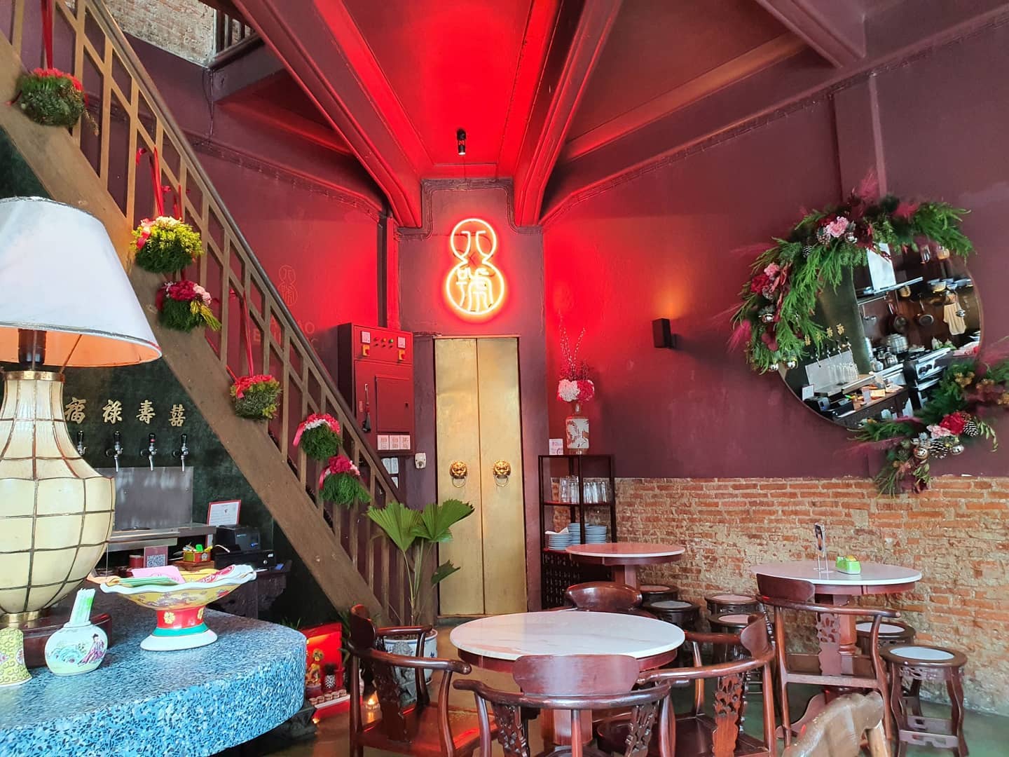 Wallflowers Cafe, Ba hao 八號, 103 - Bed and Brews, Píjiǔ Bar