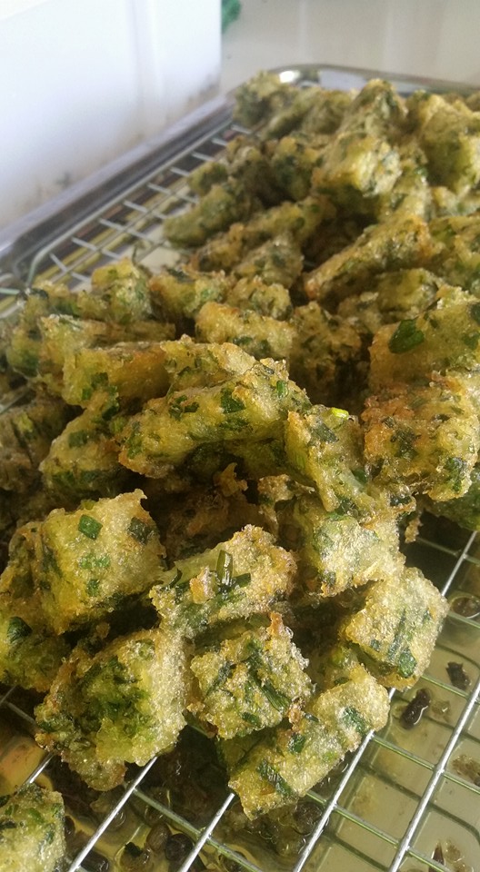 ร้านอาตี๋กุยช่าย, ร้าน ขนมกุยช่าย นายฮี้, กุยช่ายมิสหมวย, กุยช่ายสะพานหัน, ปากร้ายกุ้ยช่ายทอดตอกไข่, ขนมกุยช่ายนายพี, กุยช่ายคุณย่าวิไล, กระเพาะปลาเจ๊เอ็ง, กุยช่ายอาแปะเจ้าเก่า, อาเฟงลี่, ขนมกุ๋ยช่ายเจ๊ต้อย, กุ้ยช่ายคุณแม่, กุยช่ายเจ๊มล, กุยช่ายคุณแอ๋ววังหลัง, ท้องย้อยกุยช่าย, กุยช่ายเจ๊หมวย, เพลินเพลิน กุยช่ายทอดกรอบ