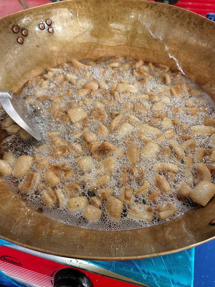 ก๋วยเตี๋ยวเรือในคลอง อยุธยา, กรุงเก่า"เตี๋ยวเรือ", ก๋วยเตี๋ยวเรือลวกปากริมคลอง & หมูกะทะ อยุธยา, ก๋วยเตี๋ยวเรืออยุธยา-โอชินสูตรโบราณ, ร้านก๋วยเตี๋ยวเรือโอ่งบนแพริมแม่น้ำน้อย, ก๋วยเตี๋ยวเรือกิมหลวน อยุธยา, ก๋วยเตี๋ยวเรือ ตาลเดี่ยว'เตี๋ยวเรือ, ก๋วยเตี๊ยวลุงแจ๊ะ (บัวหวาน), ร้านก๋วยเตี๋ยวตาไห (คลองท่อ), ก๋วยเตี๋ยวเรือแม่วันดี อยุธยา, ก๋วยเตี๋ยวเรือแม่ต่วม อยุธยา, ก๋วยเตี๋ยวเรือ เสือร้องไห้, ก๋วยเตี๋ยวเรือ "รสโจ๊ะ" ป้าไวท์, ก๋วยเตี๋ยวเรืออยุธยา ป้าษา2, ก๋วยเตี๋ยววัดใหญ่, ก๋วยเตี๋ยวเรือห้อยขา อยุธยา, ก๋วยเตี๋ยวเรือนายอ๊อฟ สูตร”ยายจง”รสดั้งเดิม, ไทยเทวา ก๋วยเตี๋ยวเรืออยุธยา, ต้อยตลาดแตก สาขาใหญ่ ก๋วยเตี๋ยวเรืออยุธยา