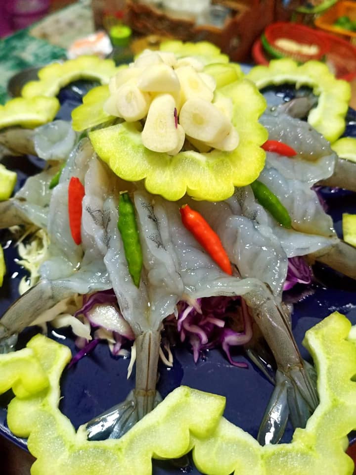 ครัวผักสด, Iconic Club Style, แก้วติ่มซำ, ตำ มึน มึน น., สวนอาหารริเวอร์ไซด์การเด้น, ยายปวด, ลุย, นิวแซ่บสุดซอย, ครัวตาอ้อซีฟู๊ด ชุมพร, ลุงเผล็นกุ้งหลวง, แม่ไม้ซีฟู้ด, ครัวสวนตาจี๊ด, ฟารีดาชาโรตี สาขาชุมพร, ก๋วยเตี๋ยวเนื้อนายดำ, ครัวทุ่งแพะ, บ้านพรรคพวก, ร้านอาหารตะเกียงไทยชุมพร, โกเหลียง, ครัวบ้านริมน้ำ ไร่ล่างซิตี้, พนังตักซีฟู๊ด คาเฟ่&amp;บาร์, ติ่มซำ หอเจี๊ยะ at ชุมพร, ครัวคุณจักษ์