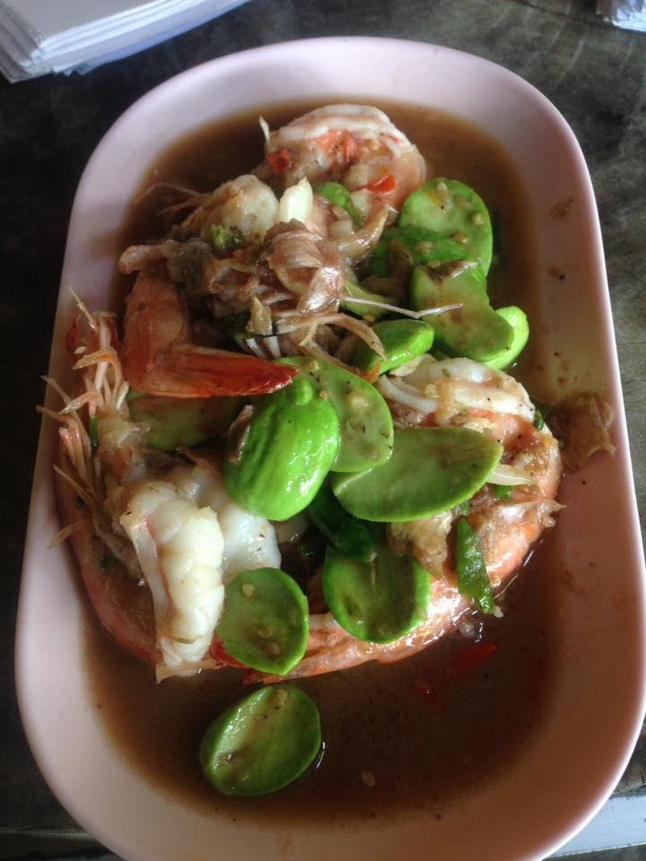 ครัวผักสด, Iconic Club Style, แก้วติ่มซำ, ตำ มึน มึน น., สวนอาหารริเวอร์ไซด์การเด้น, ยายปวด, ลุย, นิวแซ่บสุดซอย, ครัวตาอ้อซีฟู๊ด ชุมพร, ลุงเผล็นกุ้งหลวง, แม่ไม้ซีฟู้ด, ครัวสวนตาจี๊ด, ฟารีดาชาโรตี สาขาชุมพร, ก๋วยเตี๋ยวเนื้อนายดำ, ครัวทุ่งแพะ, บ้านพรรคพวก, ร้านอาหารตะเกียงไทยชุมพร, โกเหลียง, ครัวบ้านริมน้ำ ไร่ล่างซิตี้, พนังตักซีฟู๊ด คาเฟ่&amp;บาร์, ติ่มซำ หอเจี๊ยะ at ชุมพร, ครัวคุณจักษ์