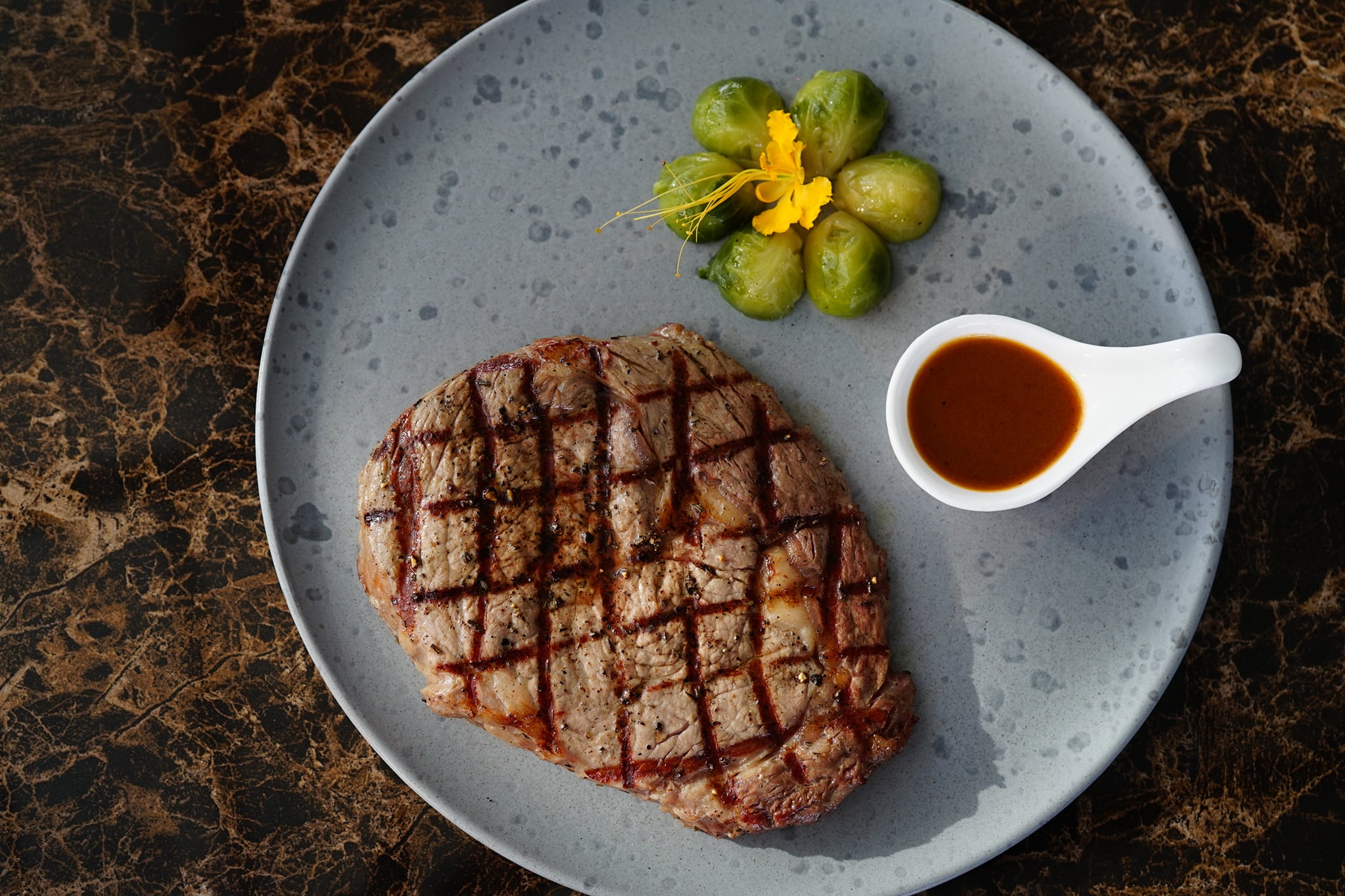 Level 50 by SEE FAH, Siam Yacht Club, Blue Sky, at Centara Grand, Mezzaluna Restaurant