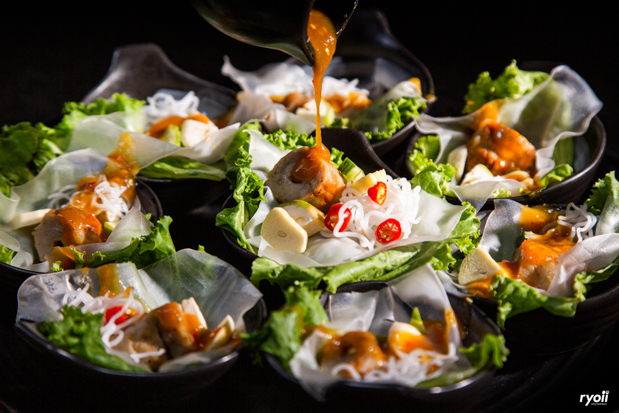 อิ่มเอิบแหนมเนือง, แอมเฮือง อาหารเวียตนาม, M.J. แหนมเนือง หนองคาย พลับพลาชัย, Arunee Cuisine, เชิญตะวัน, คำม่วน แหนมเนือง, สาขาหทัยราษฏร์, บ้านเวียดนาม คลอง4, Winner House, Pho Van, พี่หยองแหนมเนือง, วิลลี่แหนมเนือง Delivery, So Saigon เมืองทองธานี, กรีน แหนมเนือง, Saigon Recipe, Eat Viet, ครัวเมืองเว้ ลาว-ญวน, แหนมเนืองลับแล, แหนมเนืองคุณอ้อ, ลองดู, SAIGON VIETNAMESE RESTAURANT, โรงแรม ASIA HOTEL, VT แหนมเนือง, สาขาพระราม9, MJ แหนมเนืองอาหารเวียดนาม-อีสาน ทวีวัฒนา, ยัมมี่ แหนมเนือง เซ็นจูรี่ อ่อนนุช, Thuyền, แหนมเนืองนายช่าง Delivery