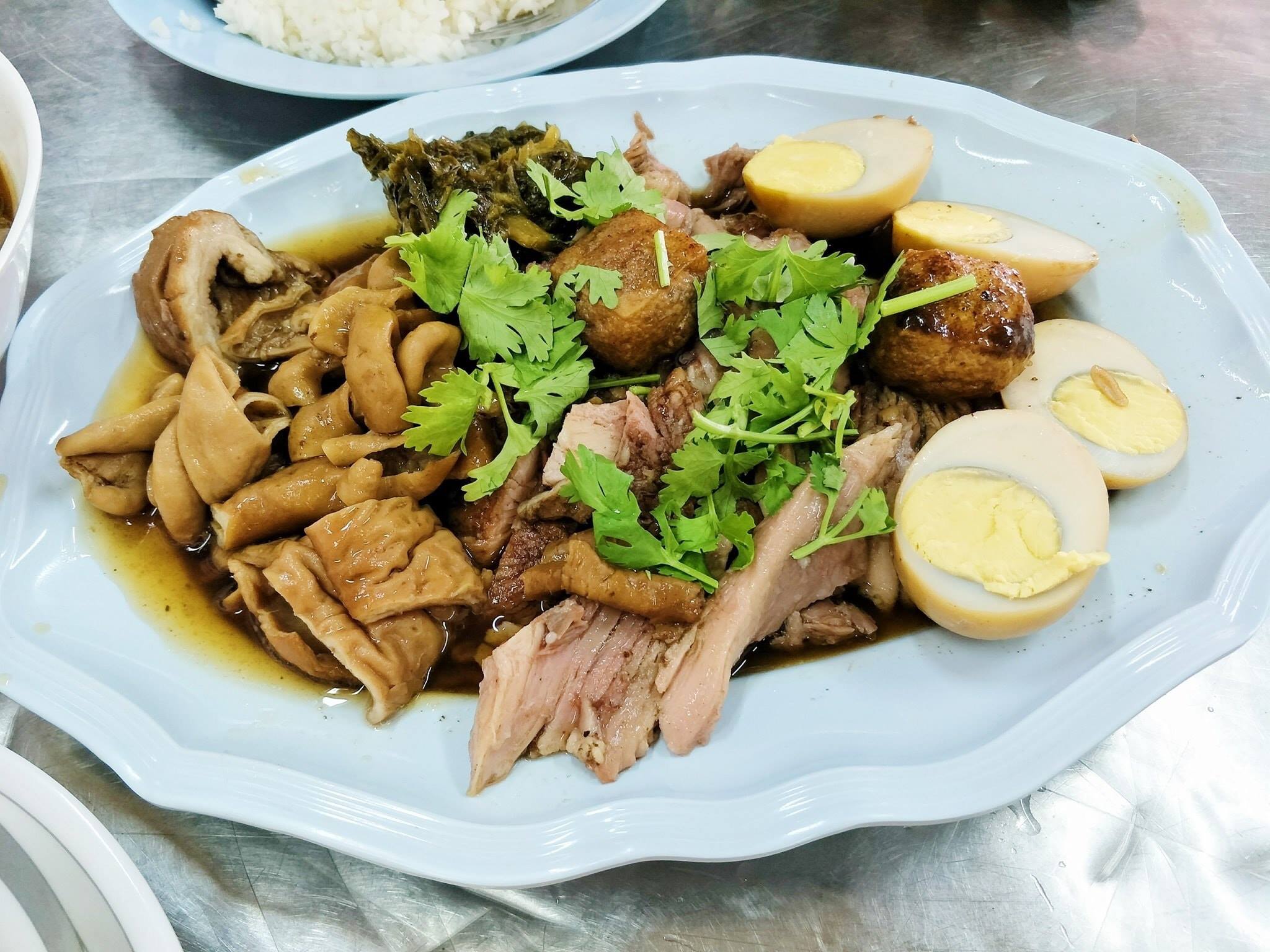 เกาเหลาเนื้อเปื่อยตลาดพลู ต.จันทร์เพ็ญ, กิตติก๋วยเตี๋ยวเป็ด, ราชรสเนื้อตุ๋น, ร้านก๋วยเตี๋ยวเรือป๋ายักษ์, ก๋วยเตี๋ยวเรือ ลำพาย 