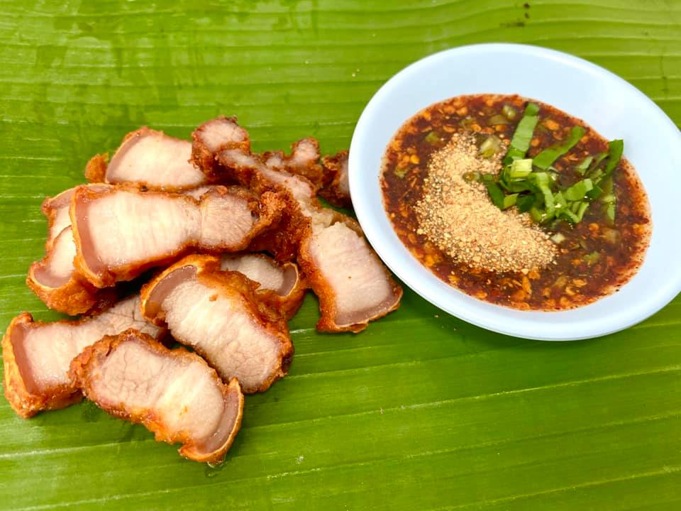แชมป์ข้าวหมูทอด, สาขาพัทยา, หมูทอด BunBun, หมูทอด โพธิ์งาม - Rare Item, เหนียวหมู DRIVE THRU by i-Dle, ติดลม หมูทอดปลาร้า Delivery, หมูทอดเบรกแตก, หมูทอดจับกัง, หมูทอดราชวัตร, กินกันหมูทอด, หมูทอดติดฟัน, หมูหม้อเทพ, หมูทอดชาววัง, หมูทอดเจ๊จง, เฮงจัง หมูกระเทียม, Zaabmootod, ซุปเปอร์หมูทอด, แม่น้อยหมูทอด