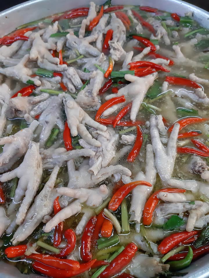 โคตรยำ ห้วยขวาง, Lehaha Lanzhou Ramen (สาขาห้วยขวาง), Kuang Seafood, เจ๊ติ๋มซีฟู้ดห้วยขวาง, เปลว ก๋วยเตี๋ยวต้มยำ, Rakuzen Time