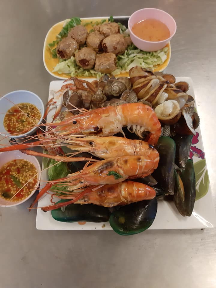 โคตรยำ ห้วยขวาง, Lehaha Lanzhou Ramen (สาขาห้วยขวาง), Kuang Seafood, เจ๊ติ๋มซีฟู้ดห้วยขวาง, เปลว ก๋วยเตี๋ยวต้มยำ, Rakuzen Time