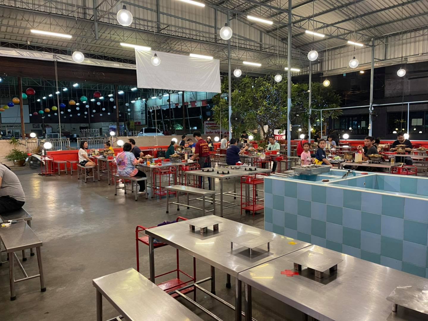 TokiDoki Curry Sutthisan, ส้มตำแฟร์สโตร์, จิน โถง กัว, Hinata, จีรพร อาหารเวียดนาม สาขาสุทธิสาร, ล้านนัวส์, อีเปีย, สมบูรณ์โภชนา, แหลมลูกชิ้นปลา, ก๋วยจั๊บน้ำข้นเเม่มูล, ก๋วยเตี๋ยวลุงหนั่นรัชดา, White Cosmo, Oba San 168, แสงทอง, ซุนหงอคง หม่าล่าปิ้งย่าง, ตังค์เต็มมีเนย, ลุงหนวด - เจ้าเก่า ห้วยขวาง by นายเครา, สุดที่รส - Sutthirot, Nene Korean BBQ Buffet, แซ่บวัน รัชดา, จิ้มจุ่มสุทธิพรเจ้าเก่า หน้า BU place, โคตรยำ ห้วยขวาง, Neta Fish&amp;Meat, Gyu-Ya Yakiniku, อั้งซิวฮะ, Hommari หอมมาริ, ร้านส้มตำ“ฅนมักตำ