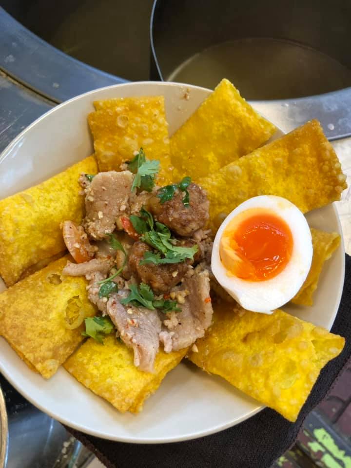 ก๋วยเตี๋ยวเกี๊ยว นายกุลรสนัว, เฮียไช้ ก๋วยเตี๋ยวต้มยำหมูบะช่อ, นัวโภชนา, Maekunkha, ก๋วยเตี๋ยวหมูป้าน้อยดินแดง แฟลต ช.3, ลุงเอสเตี๋ยวหมูต้มยำ, ก๋วยเตี๋ยวต้มยำหมูบะช่อ มาม่าหม้อไฟ เฮียจู๋-ลาดพร้าว71, ก๋วยเตี๋ยวตรอกโรงหมู, ก๋วยเตี๋ยวเอี่ยมน้อย, เจริญเส้น 查龙森, ทีเด็ด ก๋วยเตี๋ยวต้มยำหมูเด้งโบราณ, เป็นหนึ่ง ก๋วยเตี๋ยวต้มยำ เย็นตาโฟ, เล็กใหญ่ ก๋วยเตี๋ยวต้มยำโบราณ, แม่แสตมป์ก๋วยเตี๋ยวต้มยำหมูสับโบราณ, เปลว ก๋วยเตี๋ยวต้มยำ, ก๋วยเตี๋ยวต้มยำกากหมูสูตรโบราณ คลองเตย, ก๋วยเตี๋ยวต้มยำโบราณพ่อสนิท, เตี๋ยวตือ, 2พี่น้อง ก๋วยเตี๋ยวต้มยำ, พะเยาว์ก๋วยเตี๋ยวโบราณ, บ้านบุญรักษาก๋วยเตี๋ยวต้มยำโบราณ, ก๋วยเตี๋ยวต้มยำพันรี, ลุงเอ๋ก๋วยเตี๋ยวต้มยำโบราณ by plerm cup, เจ้าเจ็ด รวมโชค, ปรารีย์ ก๋วยเตี๋ยวต้มยำชามหมูเด้ง, ครัวเส้นแกงร้อน ก๋วยเตี๋ยวต้มยำ&อาหารตามสั่ง, ก๋วยเตี๋ยวหมูต้มยำมะนาวเจ็กพวง, เฮียบิ๊กห้าหม้อ