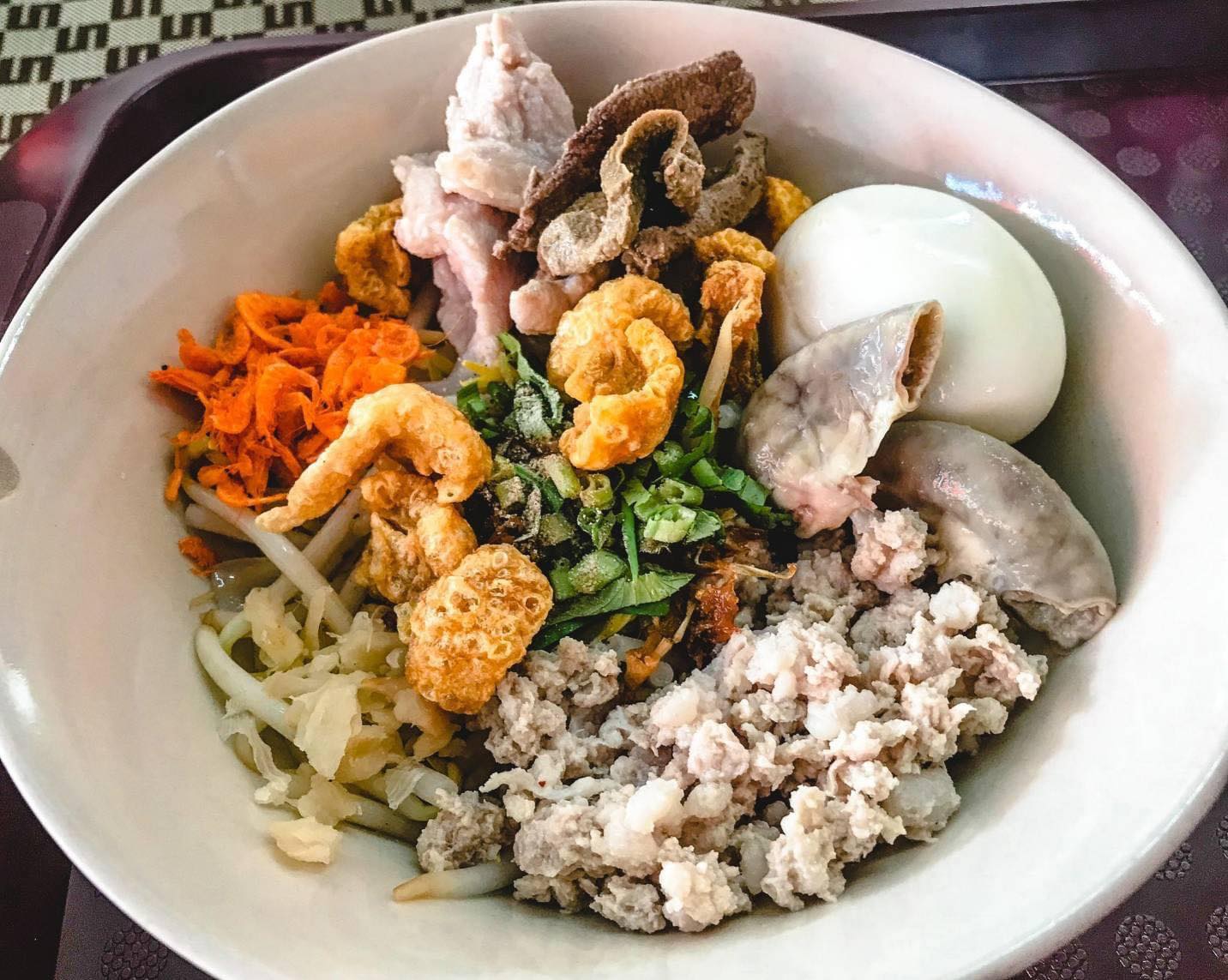 ก๋วยเตี๋ยวต้มยำเจ้ดำ200ปี, ก๋วยเตี๋ยวต้มยำนายฮัน, ปากแดงก๋วยเตี๋ยวต้มยำ, บ้านก๋วยเตี๋ยวต้มยำหมูเด้ง ลาดพร้าว101, ก๋วยเตี๋ยวต้มยำไข่ลาวา, ก๋วยเตี๋ยวต้มยำกากหมู สูตรโบราณ ท่าน้ำนนท์, เด็กเส้น, พี่อ้อ ก๋วยเตี๋ยวต้มยำกุ้ง