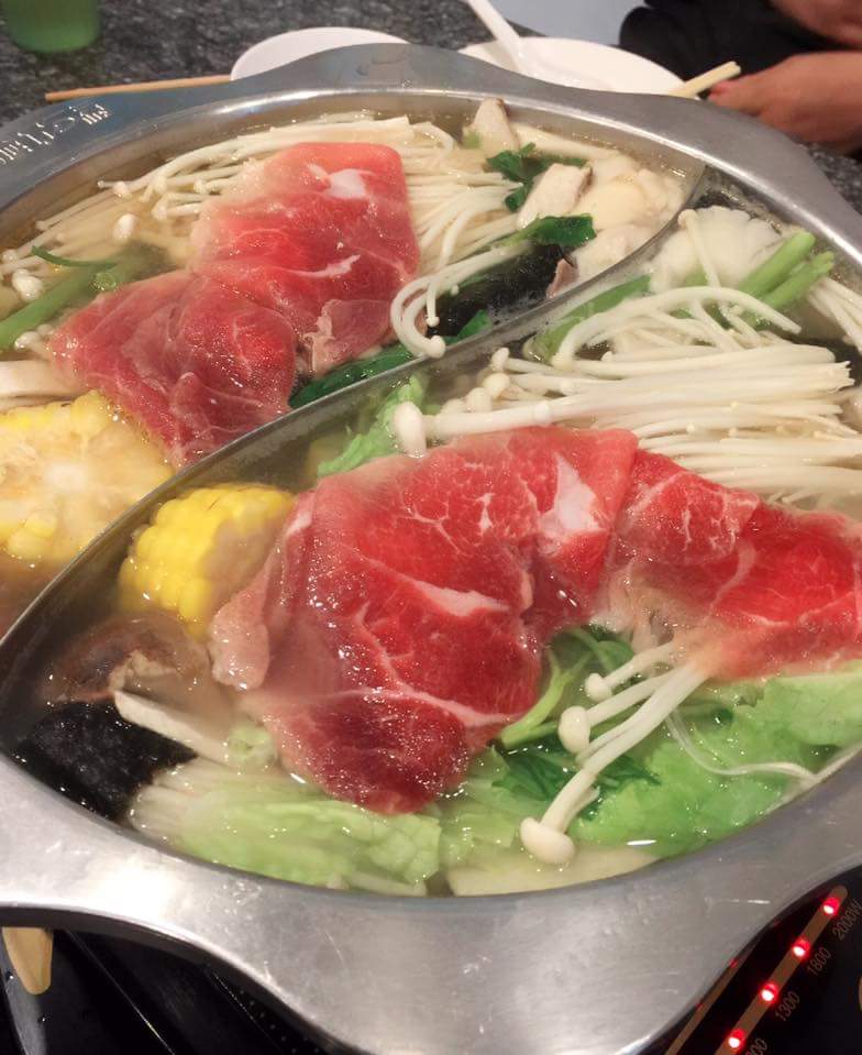 Baan suki, Y.O.U หมูกระทะ, JJANG restaurant and BBQ, ฮ่องเต้ สุกี้-ปิ้งย่าง บุฟเฟ่ต์, สุกี้ตี๋น้อย, สาขาเลียบด่วนเอกมัยรามอินทรา, BestBeef, ปิ้ง-ย่างเทวดา, Happy Suki, 18 มงกุฎ สุกี้-ชาบู, สุกี้ดารา, อร่อยติ่มซำ สุกี้สไตล์ฮ่องกง