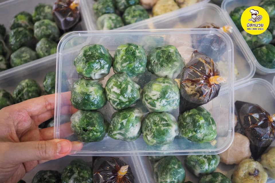 ร้านอาตี๋กุยช่าย, ร้าน ขนมกุยช่าย นายฮี้, กุยช่ายมิสหมวย, กุยช่ายสะพานหัน, ปากร้ายกุ้ยช่ายทอดตอกไข่, ขนมกุยช่ายนายพี, กุยช่ายคุณย่าวิไล, กระเพาะปลาเจ๊เอ็ง, กุยช่ายอาแปะเจ้าเก่า, อาเฟงลี่, ขนมกุ๋ยช่ายเจ๊ต้อย, กุ้ยช่ายคุณแม่, กุยช่ายเจ๊มล, กุยช่ายคุณแอ๋ววังหลัง, ท้องย้อยกุยช่าย, กุยช่ายเจ๊หมวย, เพลินเพลิน กุยช่ายทอดกรอบ