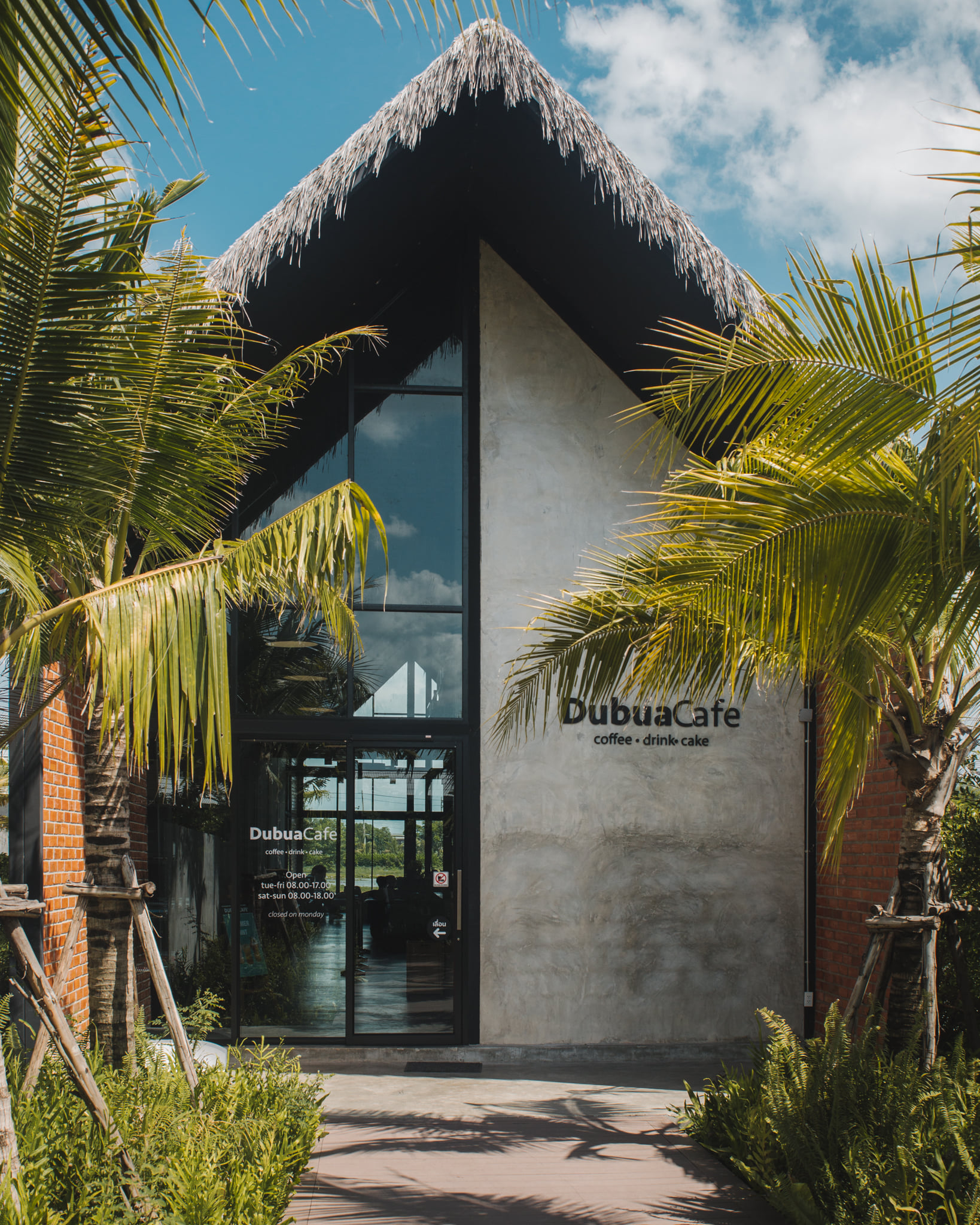 Kiddies’ House, ม้าก้านกล้วย คิดส์คาเฟ่, Little sheep kids cafe, Kickinkids, Moana Cafe, Organika Cafe and Play, Little Barn Kids Cafe, Pumpkin Art Town, DUBUA CAFE, FARM LUCK, Dressage Horse Café, Buttercup, Mari go round