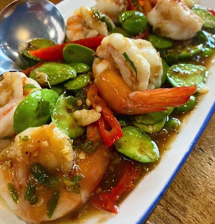 ร้านน้องเจเจ อาหารไทยพื้นบ้าน ซ.หัวหิน43-45, ร้านลุงบังหัวปลาหม้อไฟ หัวหิน, ร้านบ้านครูส่วน by ปลา, Tanya's, ร้านเกี๊ยวปลานำชัย, เจ๊กเปี๊ยะ, ครัวแม่ฬา, บ้านอิสระ, พาสใต้ บาย เชฟเต้หัวหิน Pastay by cheftae, ครัวเจ๊เนี้ยวหัวหิน51, โกหมาก หัวหิน, ซาลาเปาเตาถ่าน BY ยายม่วย, ร้านขนมไทยแม่เก็บหัวหิน, ครัวแม่กะเมย