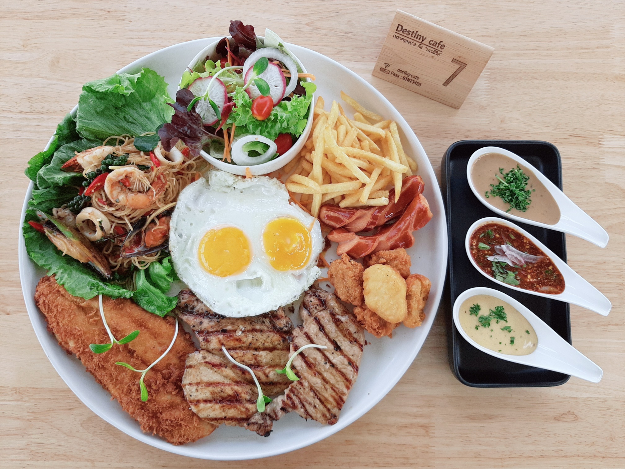 Autumn haus, YOJU Cafe, Lemon Me Farm, STARTCafé, Lot no.8 cafe, 23 cafe and bistro, STAY WITH TREE cafe, April Flavors cafe, Destiny cafe', บ้านปายนา, DUBUA CAFE, House of Chandra - เสน่ห์จันทน์ , 11 Elephant Dessert Cafe, Hangar Cafe', Merce Cafe & Restaurant, Ton Khao Terrace, O2 Kaffee & Bistro, Pomelo Cafe, Little tree, Chinu Coffee