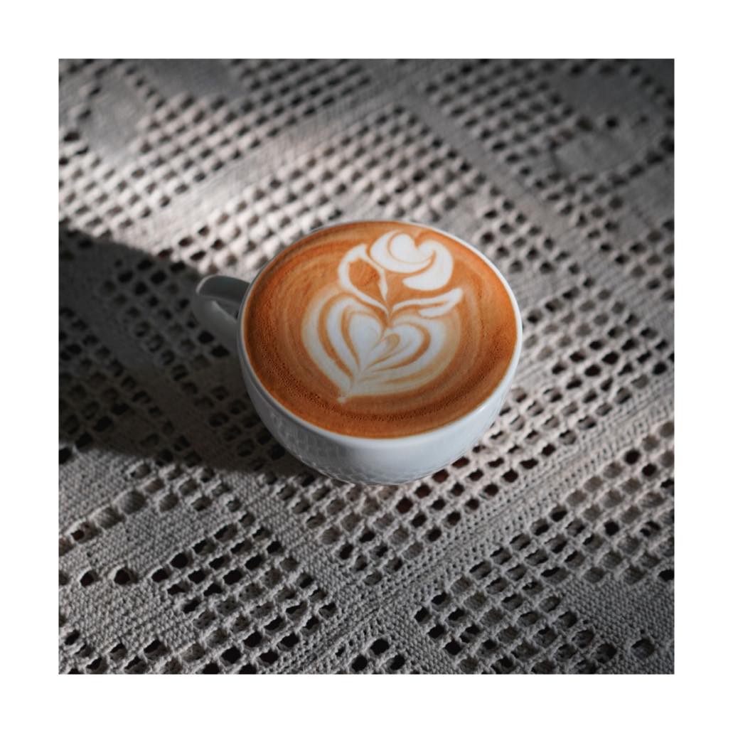 Autumn haus, YOJU Cafe, Lemon Me Farm, STARTCafé, Lot no.8 cafe, 23 cafe and bistro, STAY WITH TREE cafe, April Flavors cafe, Destiny cafe', บ้านปายนา, DUBUA CAFE, House of Chandra - เสน่ห์จันทน์ , 11 Elephant Dessert Cafe, Hangar Cafe', Merce Cafe & Restaurant, Ton Khao Terrace, O2 Kaffee & Bistro, Pomelo Cafe, Little tree, Chinu Coffee